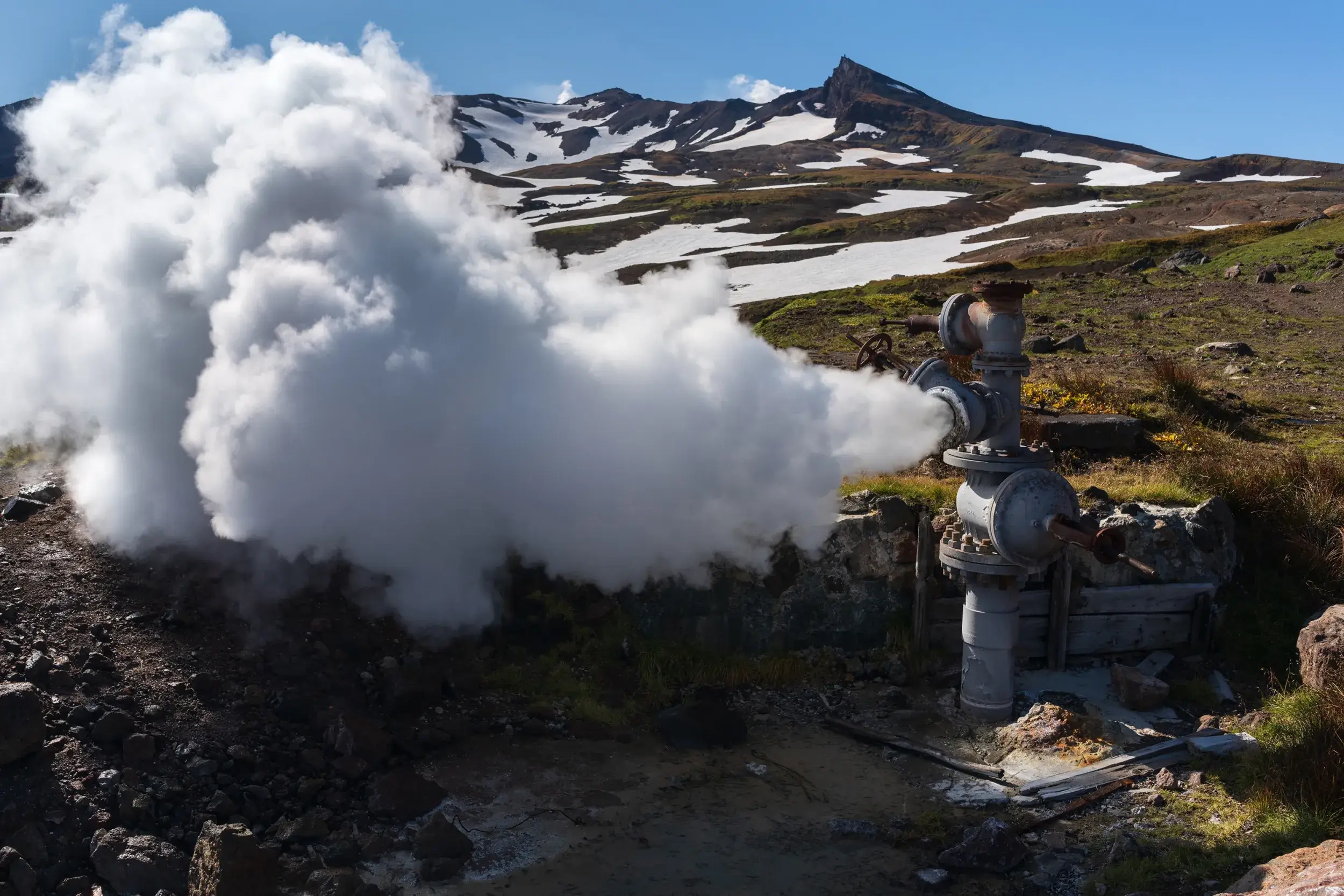 Emission of natural mineral thermal water